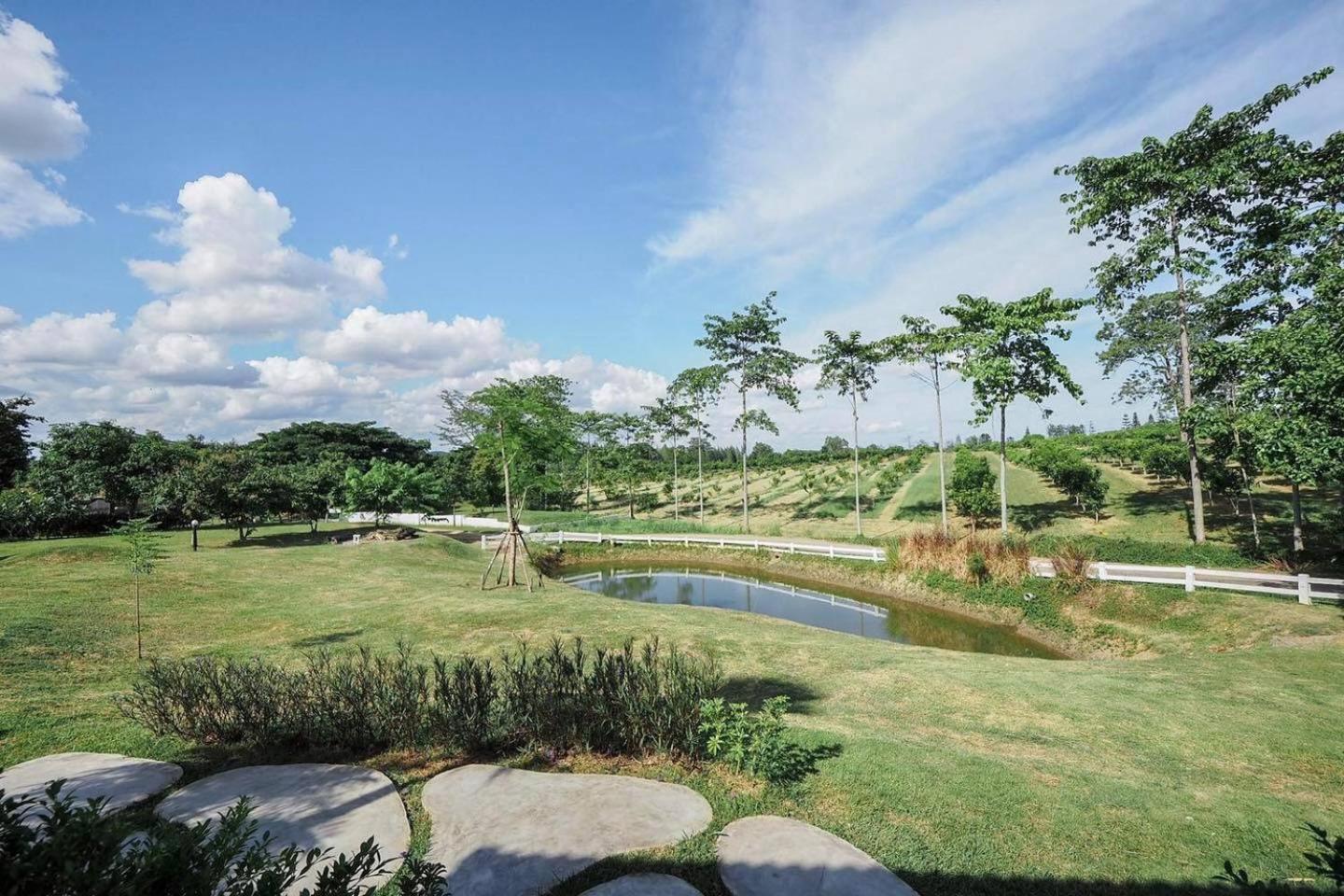 Tubtao Sleepy Hill Hotel Pong Talong Bagian luar foto
