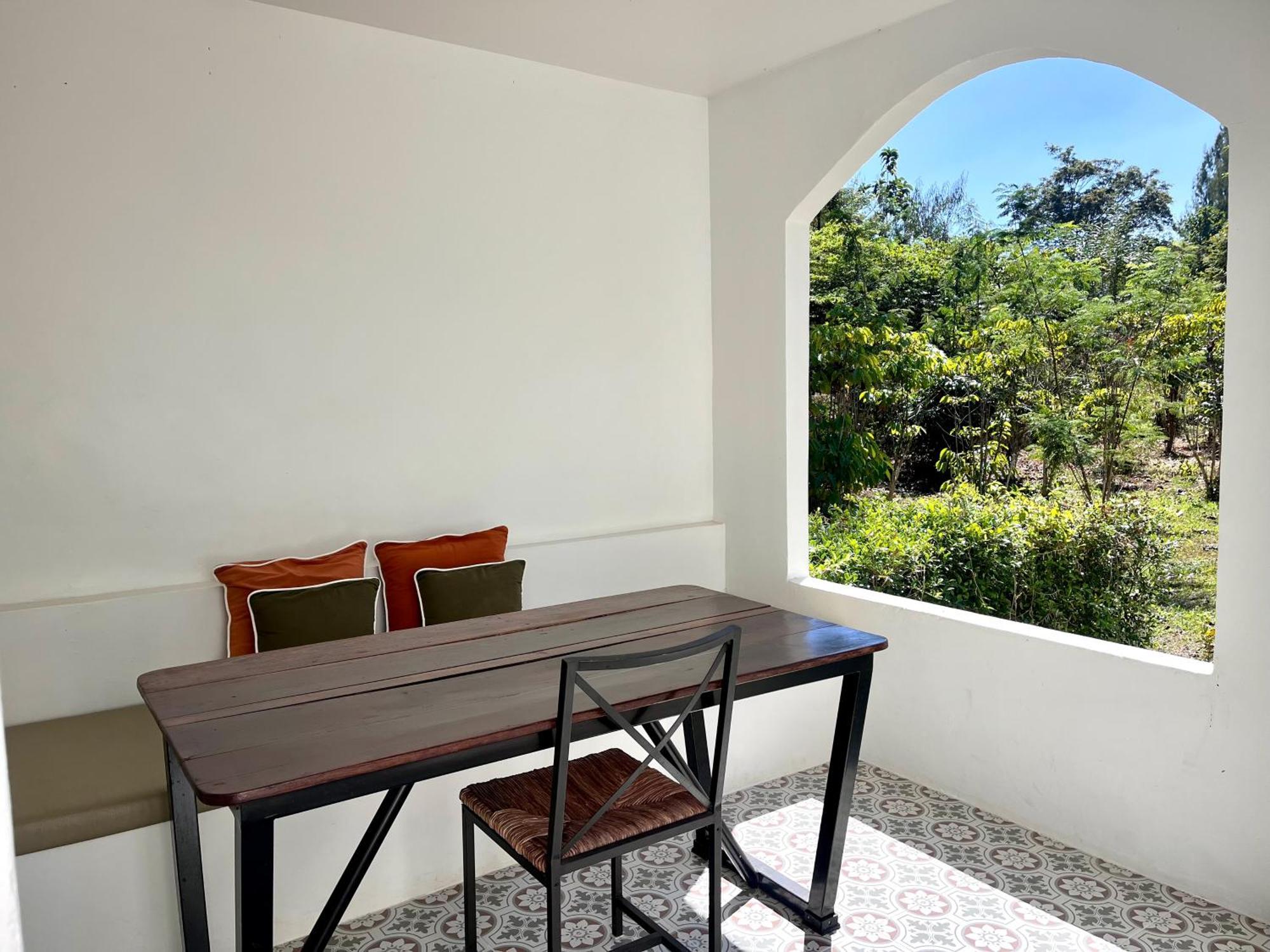 Tubtao Sleepy Hill Hotel Pong Talong Bagian luar foto